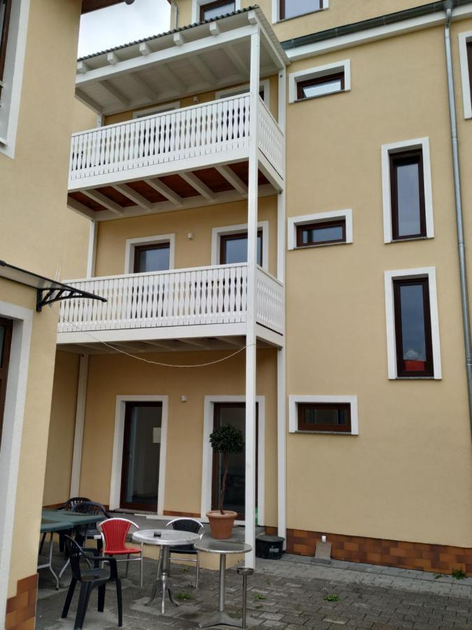 슈코이디츠 Mehrfamilien Haus 아파트 외부 사진