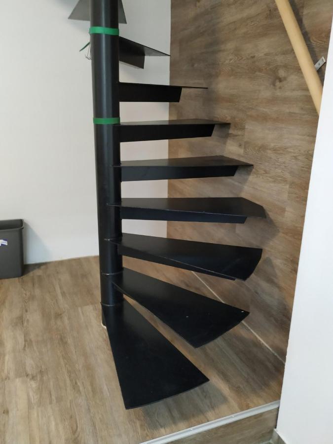 슈코이디츠 Mehrfamilien Haus 아파트 외부 사진