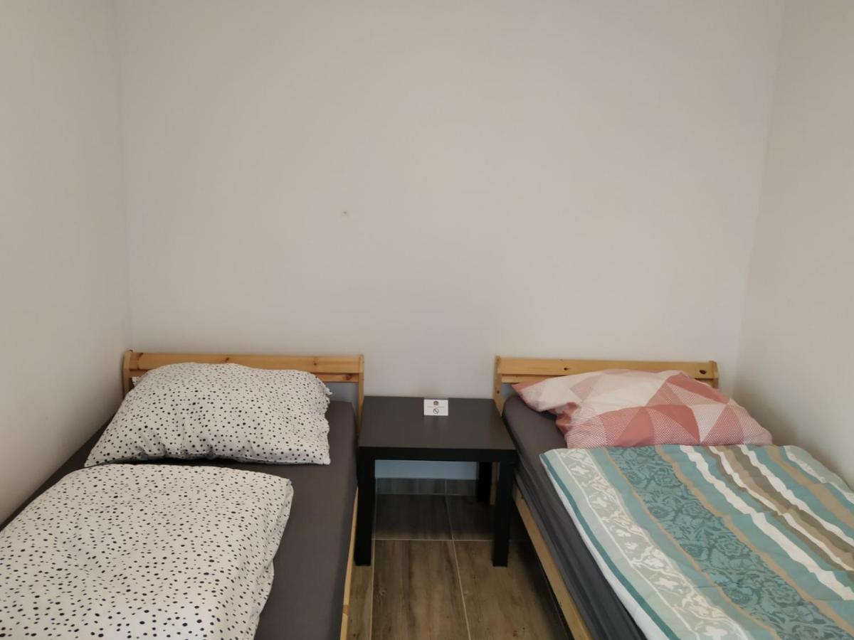 슈코이디츠 Mehrfamilien Haus 아파트 외부 사진